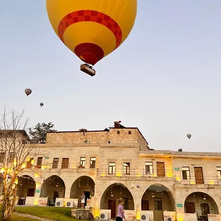 Jacob's Cave - Cappadocia (adults Only) 2* غوريمِيه